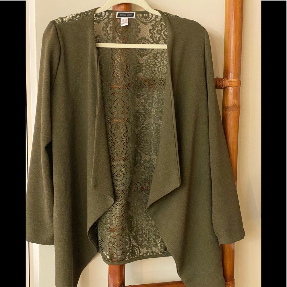 ANOTHER STORY LACE MEDIUM CARDIGAN